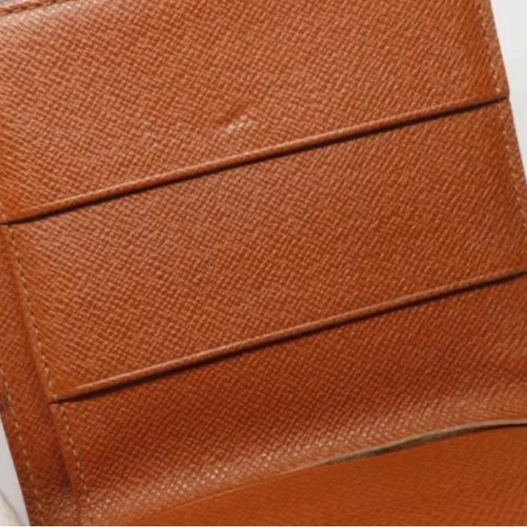 Authentic Louis Vuitton Compartment Wallet